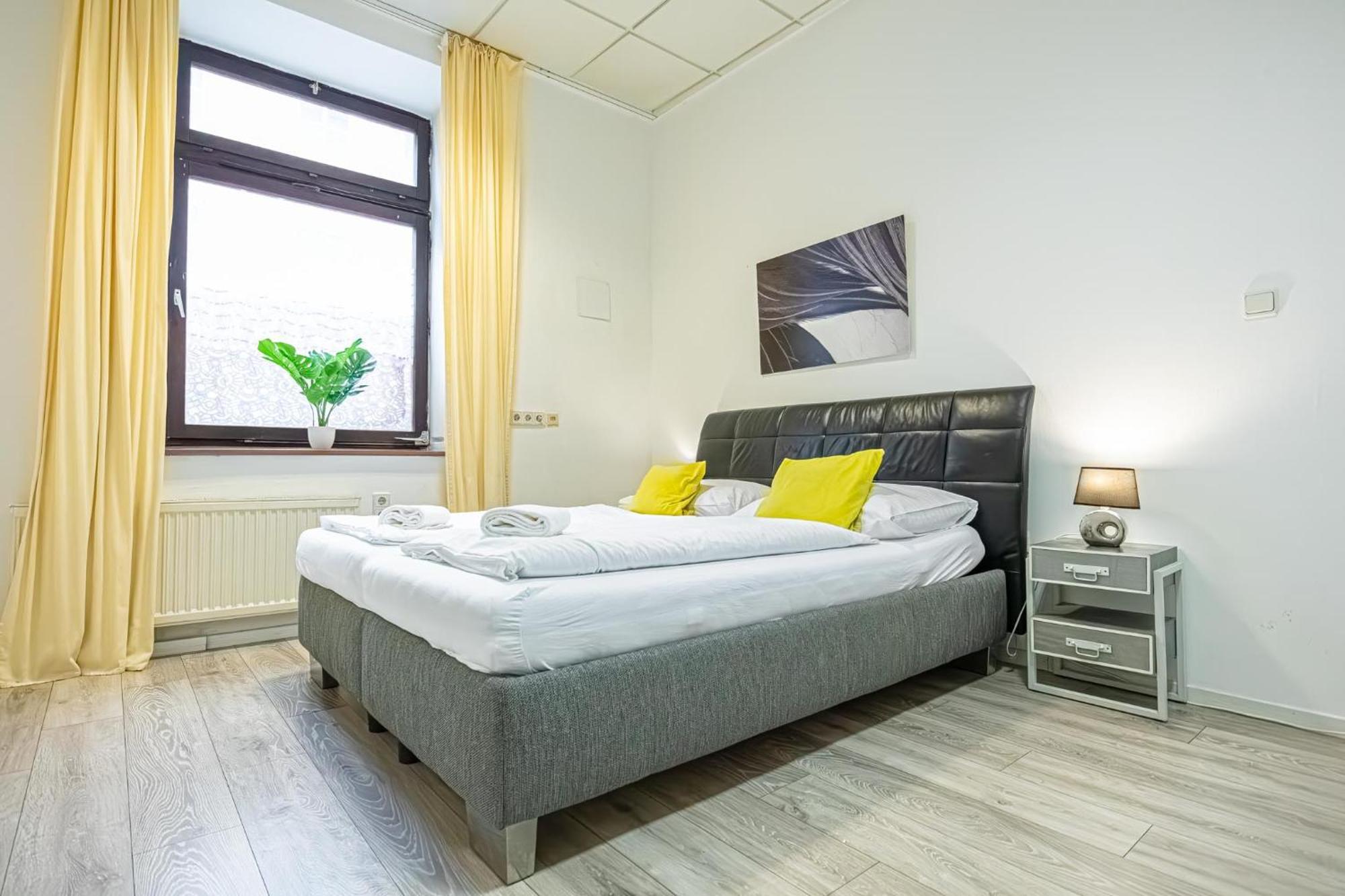 Modern Apartment Suitable For Longstays Wenen Buitenkant foto